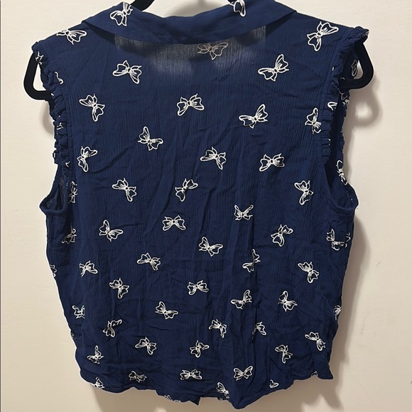 Disney Blue Sleeveless Cropped Button Down Shirt LC Lauren Conrad - Picture 6 of 6